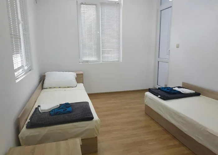 център Апартамент *